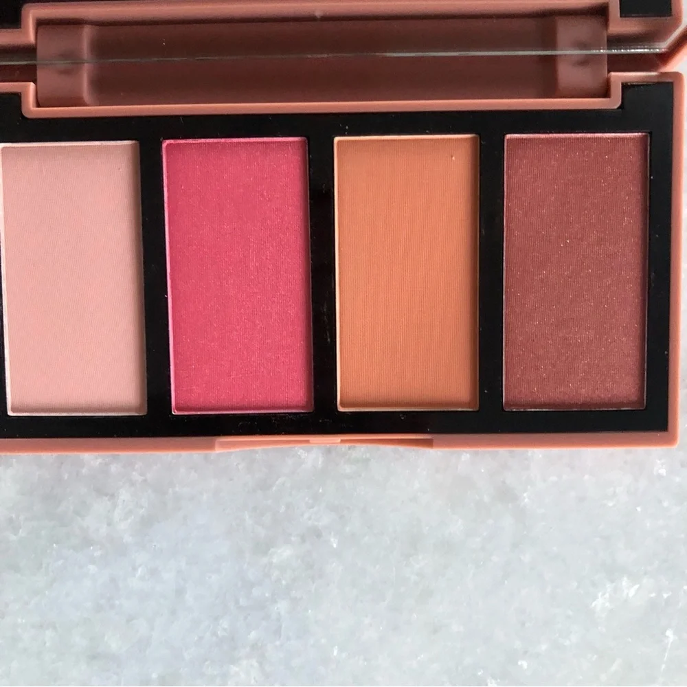 Violet Voss Whispering Rose Blush and Highlighter Palette